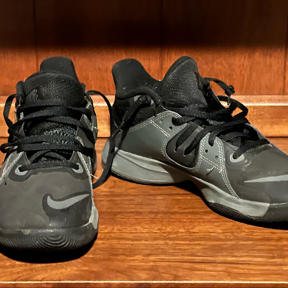 Mens nike sneakers